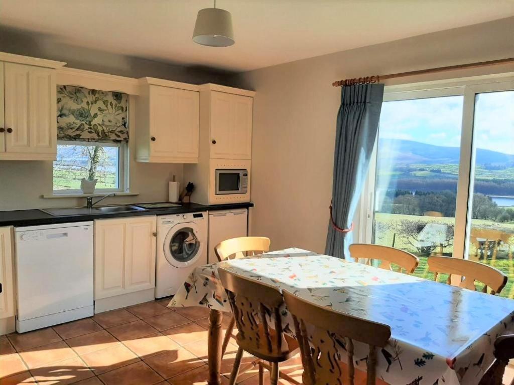 Abhainn Ri Cottages Blessington Exteriér fotografie