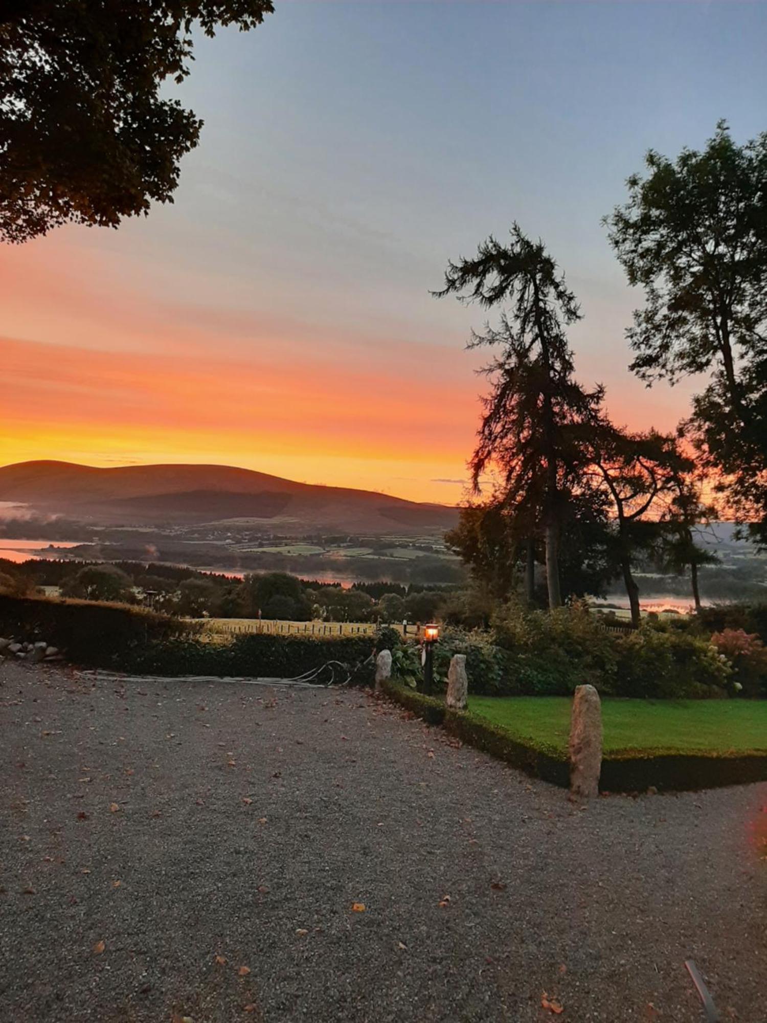 Abhainn Ri Cottages Blessington Exteriér fotografie
